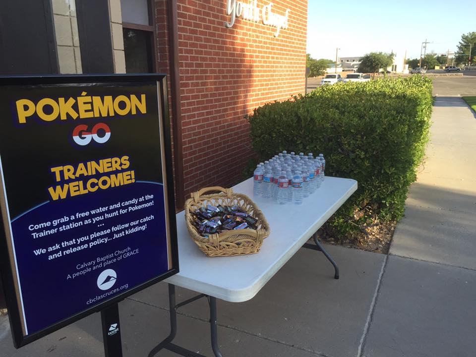 A table offers waters and snacks to Pokémon Go players -- known as trainers in the game — at Calvary Baptist Church in Las Cruces, N.M. (Photo/courtesy of Kevin Glenn)