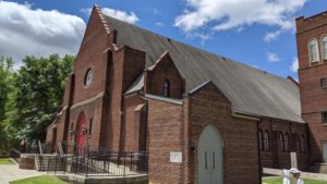 First Baptist Church, Highland Avenue, in Winston-Salem, North Carolina