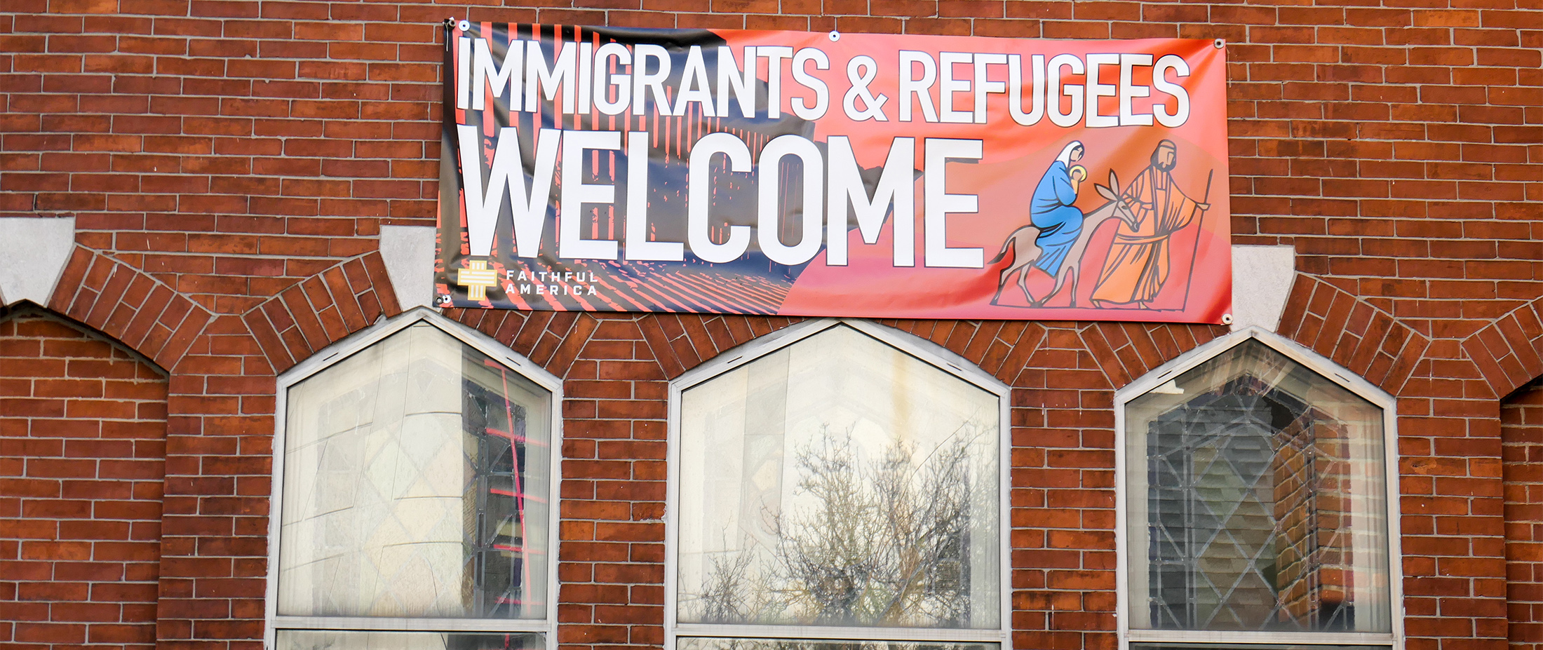 Professor draws connection between immigration and testimony
