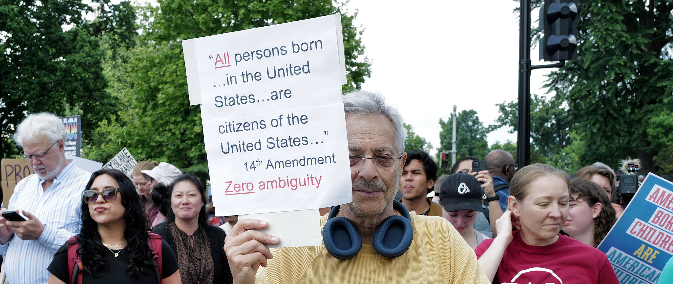 Supreme Court's support for birthright citizenship draws partisan reactions