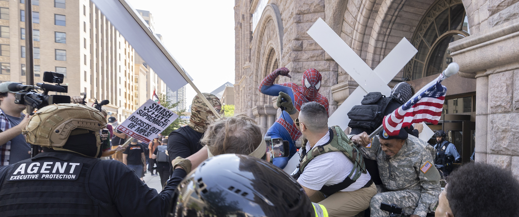 Christian Crusaders create chaos in Minneapolis
